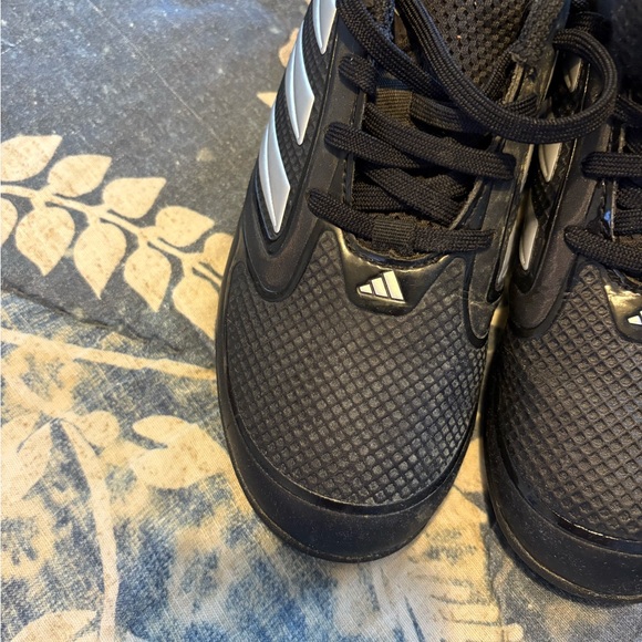 Youth Adidas Baseball Cleats - Picture 8 of 9